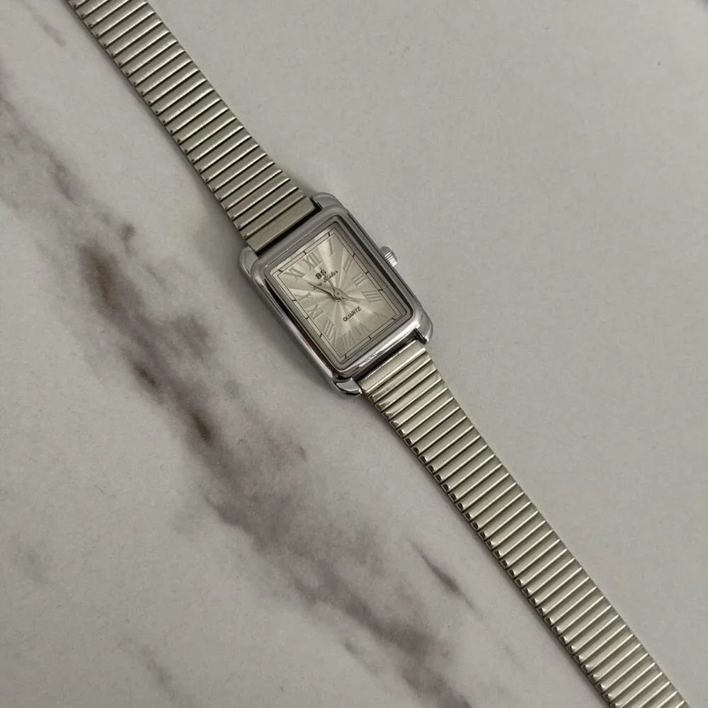 Sku:0340 Silver white dial Women Casual Quartz Watch Stainless‎ Steel +gift box